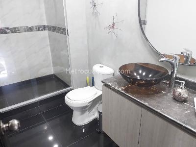 Apartamento de 5 alcobas en venta en Laureles, Medellín, 260 m² · foto 16 de 20
