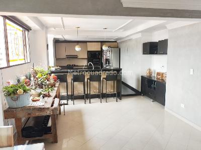 Apartamento de 5 alcobas en venta en Laureles, Medellín, 260 m² · foto 5 de 20
