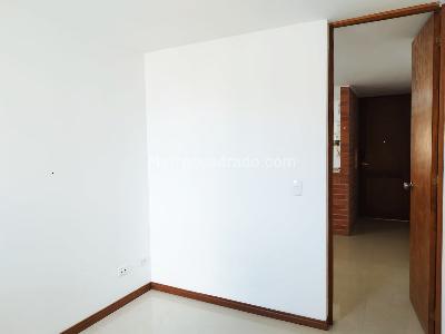Apartamento de 1 alcoba en venta en Zona Centro Medellin, Medellín, 26 m² · foto 14 de 18