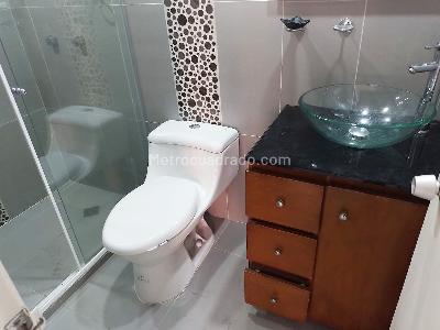 Apartamento de 3 alcobas en venta en Laureles, Medellín, 100 m² · foto 13 de 16