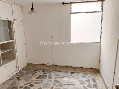 Apartamento de 3 alcobas en venta en Laureles, Medellín, 100 m² · foto 8 de 16