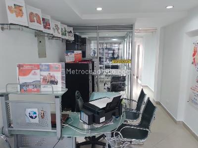 Oficina en Arriendo, LOS CONQUISTADORES, Medellín