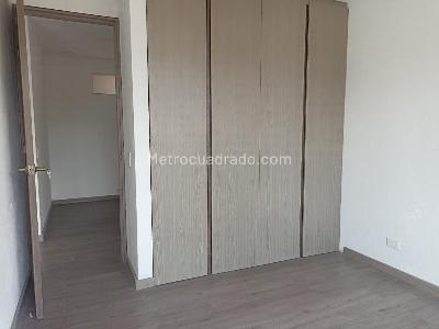 Apartamento de 3 alcobas en venta en Belen, Medellín, 108 m² · foto 10 de 18