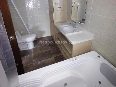 Casa de 4 alcobas en venta en Belen El Rodeo, Medellín, 156 m² · foto 9 de 13
