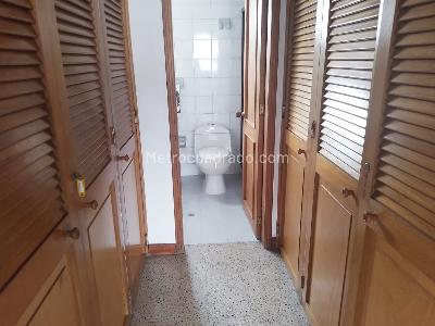 Apartamento de 3 alcobas en venta en Laureles, Medellín, 160 m² · foto 13 de 17