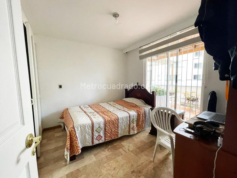 3BR Apartment for Rent near Main Road in Belen de la Mota - 8
