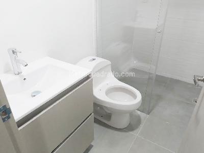 Apartamento de 3 alcobas en venta en Laureles, Medellín, 108 m² · foto 13 de 16