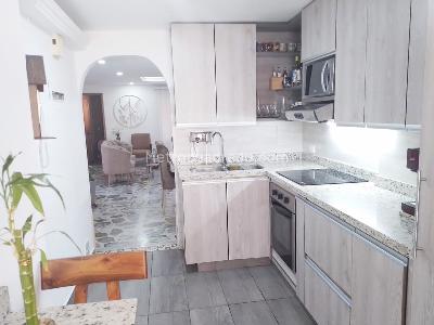 Apartamento de 4 alcobas en venta en Laureles, Medellín, 142 m² · foto 6 de 20