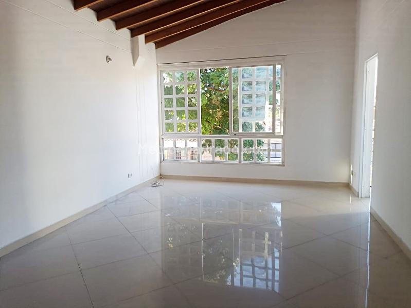 Apartamento de 3 Alcobas cerca al Transporte en Belén Fátima - 2