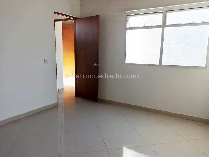 Apartamento de 3 Alcobas cerca al Transporte en Belén Fátima - 8