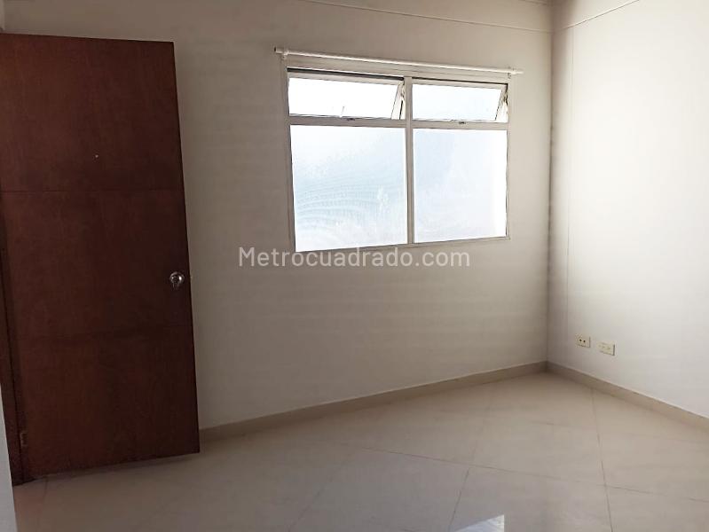 Apartamento de 3 Alcobas cerca al Transporte en Belén Fátima - 9