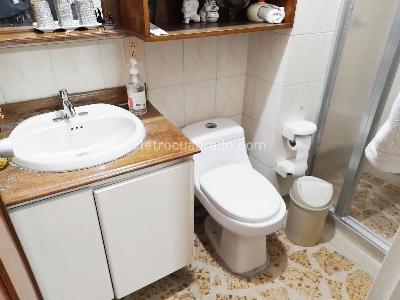 Apartamento de 2 alcobas en venta en Laureles, Medellín, 141 m² · foto 14 de 18
