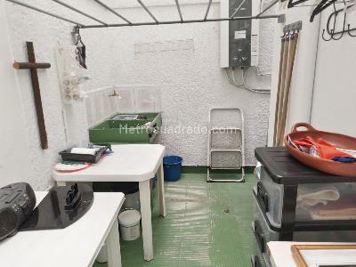 Apartamento de 2 alcobas en venta en Laureles, Medellín, 141 m² · foto 18 de 18