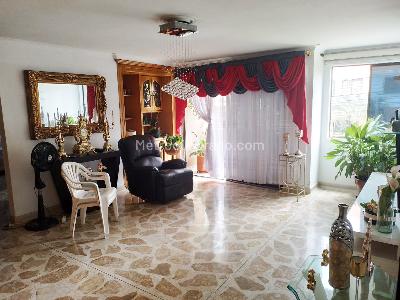 Apartamento de 3 alcobas en venta en Laureles, Medellín, 154 m² · foto 4 de 18