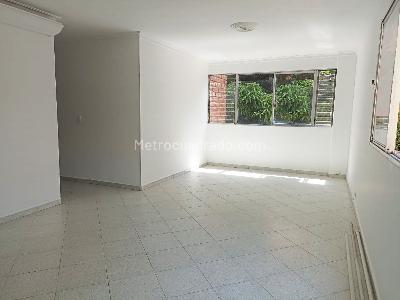 Apartamento de 3 alcobas en venta en Nueva Villa De Aburra, Medellín, 116 m² · foto 2 de 20