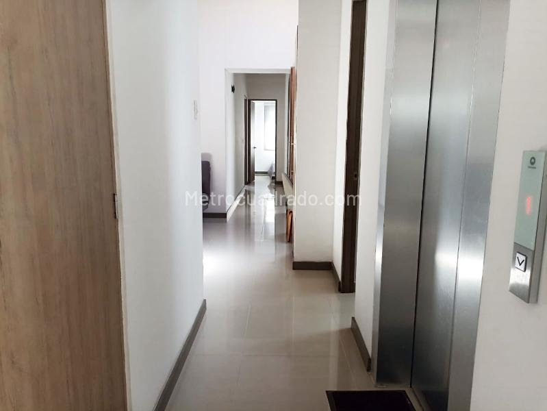 Furnished 3BR Apartment in La Floresta - 6