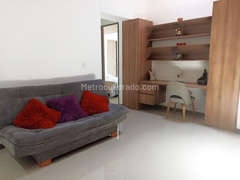 Furnished 3BR Apartment in La Floresta - 8