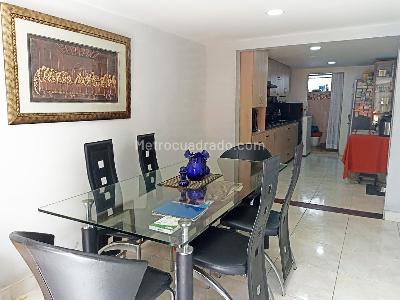 Casa de 5 alcobas en venta en Diego Echavarria, Medellín, 110 m² · foto 5 de 18