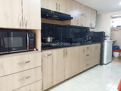 Casa de 5 alcobas en venta en Diego Echavarria, Medellín, 110 m² · foto 6 de 18