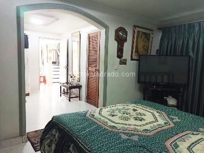 Casa de 5 alcobas en venta en Diego Echavarria, Medellín, 110 m² · foto 9 de 18