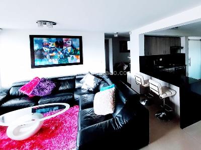 Apartamento de 3 alcobas en venta en Belen Loma De Los Bernal, Medellín, 119 m² · foto 3 de 14