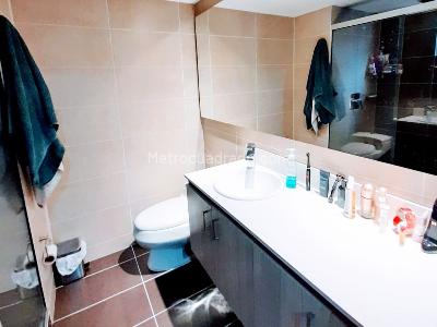 Apartamento de 3 alcobas en venta en Belen Loma De Los Bernal, Medellín, 119 m² · foto 8 de 14
