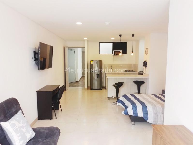 Estudio Amoblado en Laureles - 3