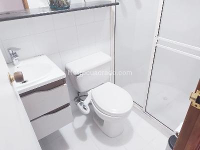 Apartamento de 3 alcobas en arriendo en Laureles, Medellín, 91 m² · foto 12 de 15
