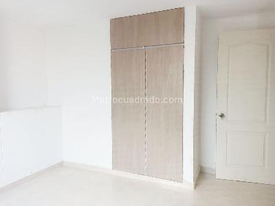Apartamento de 3 alcobas en venta en Belen, Medellín, 100 m² · foto 8 de 14