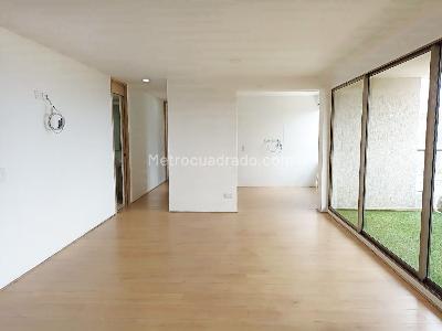 Apartamento de 2 alcobas en venta en Belen, Medellín, 84 m² · foto 3 de 19