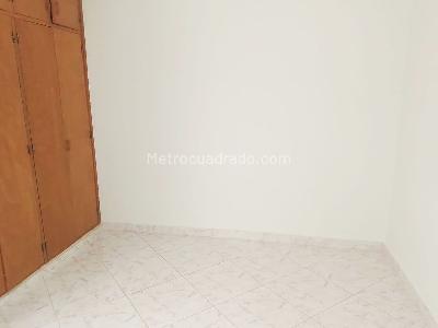 Casa de 3 alcobas en venta en Laureles, Medellín, 135 m² · foto 10 de 17