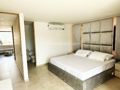 Apartamento de 3 alcobas en arriendo en Laureles, Medellín, 110 m² · foto 10 de 20