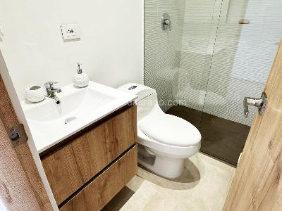 Apartamento de 3 alcobas en arriendo en Laureles, Medellín, 110 m² · foto 16 de 20