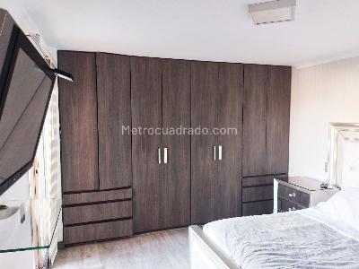 Apartamento en venta en Laureles, Medellín · foto 7 de 15