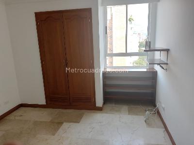Apartamento de 3 alcobas en arriendo en Laureles, Medellín, 116 m² · foto 11 de 18