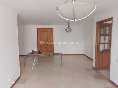 Apartamento de 3 alcobas en arriendo en Laureles, Medellín, 116 m² · foto 2 de 18