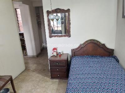 Apartamento en venta en Laureles, Medellín · foto 10 de 18