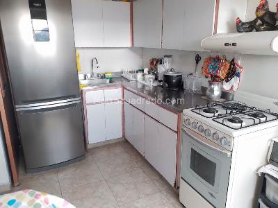 Apartamento en venta en Laureles, Medellín · foto 3 de 18