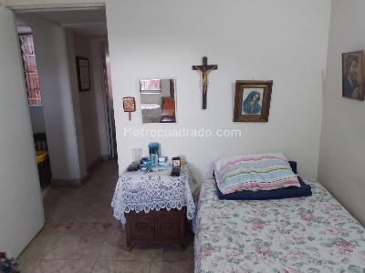 Apartamento en venta en Laureles, Medellín · foto 6 de 18
