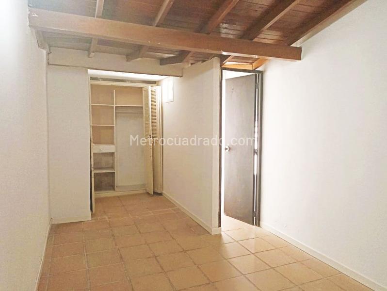 Apartamento Independiente de 2 Alcobas en Belen (La Gloria) - 5