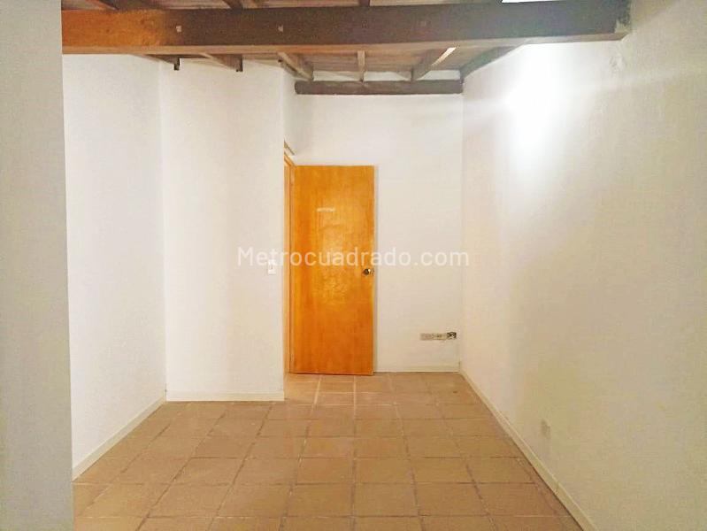 Apartamento Independiente de 2 Alcobas en Belen (La Gloria) - 6