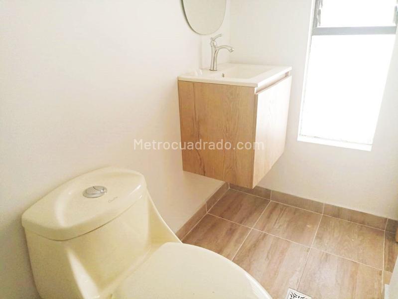 Apartamento Independiente de 2 Alcobas en Belen (La Gloria) - 8