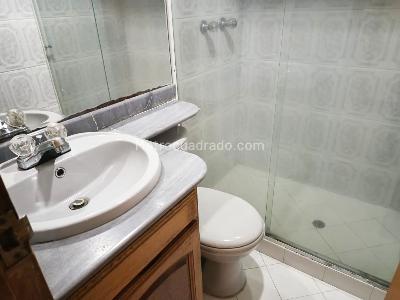 Apartamento de 3 alcobas en venta en Laureles, Medellín, 98 m² · foto 14 de 14