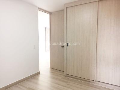 Apartamento de 3 alcobas en venta en Belen, Medellín, 90 m² · foto 11 de 18
