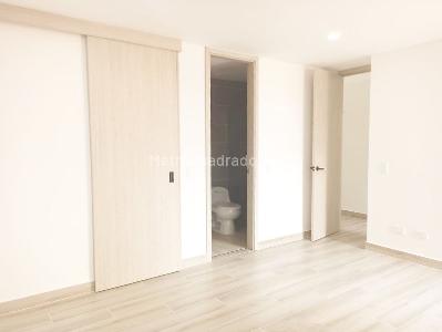 Apartamento de 3 alcobas en venta en Belen, Medellín, 90 m² · foto 7 de 18