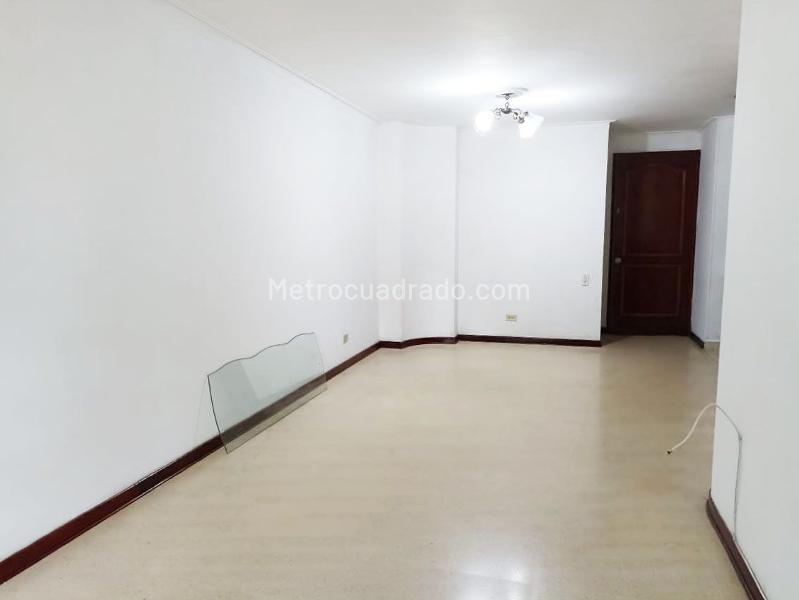 2BR Apartment Near Parks in Belen - 2