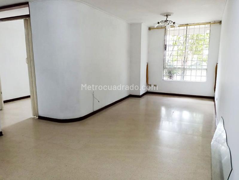 2BR Apartment Near Parks in Belen - 4