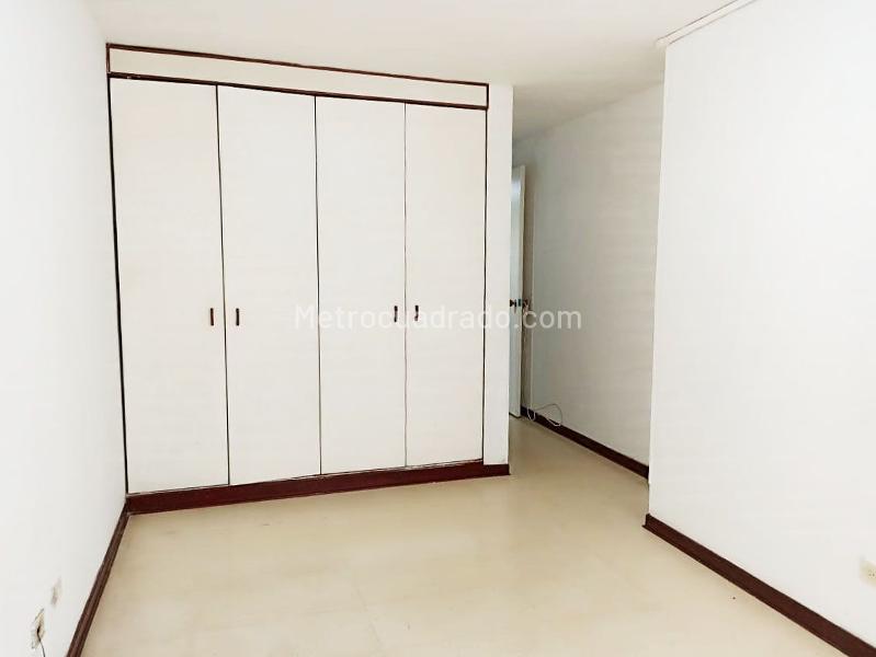 2BR Apartment Near Parks in Belen - 7