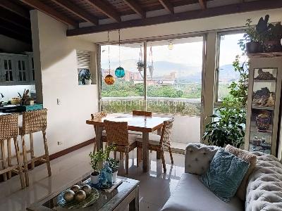Apartamento en venta en Laureles, Medellín · foto 2 de 15
