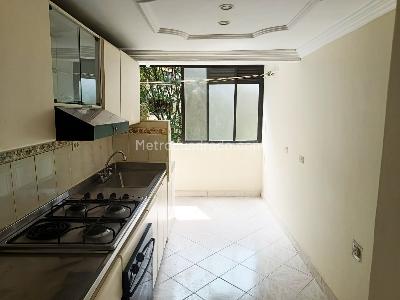 Apartamento en venta en La America, Medellín · foto 4 de 16
